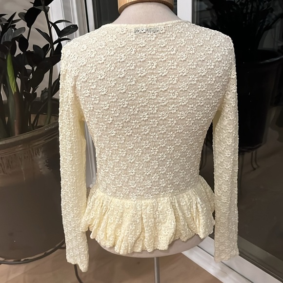 EUC soft yellow lace sweater from Rebecca Taylor - Picture 9 of 12